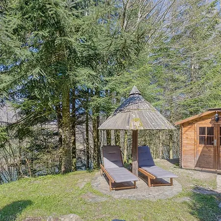 Fani'S Riverside Home With Sauna & Beach - Happy Rentals