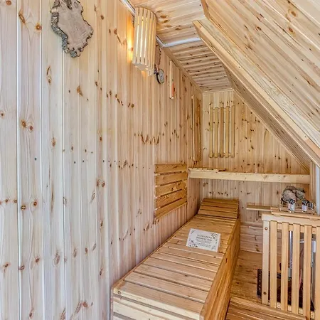 Chalet Fani'S Riverside Home With Sauna & Beach - Happy Rentals Kostel