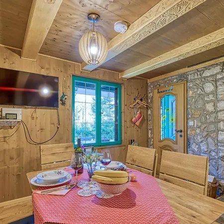 Fani'S Riverside Home With Sauna & Beach - Happy Rentals Chalet Kostel