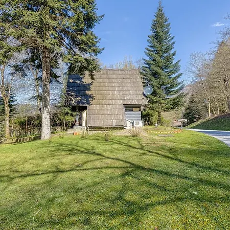 Fani's Riverside - Happy 샬레 Kostel