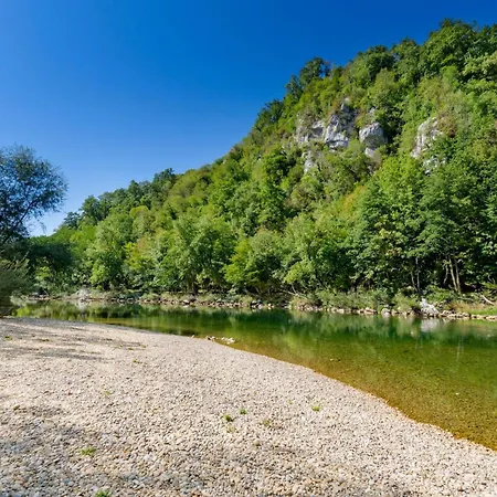 Chalet Fani'S Riverside Home With Sauna & Beach - Happy Rentals Kostel