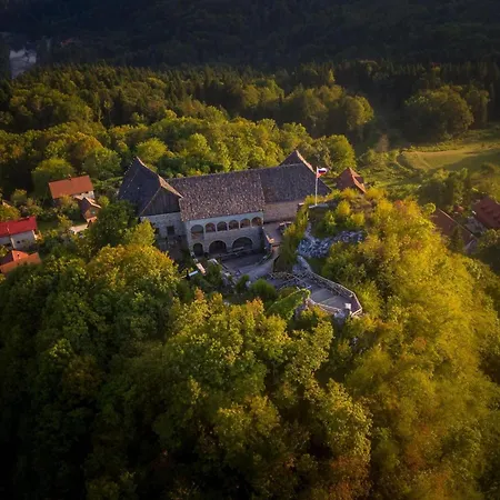 샬레 Fani's Riverside - Happy Kostel